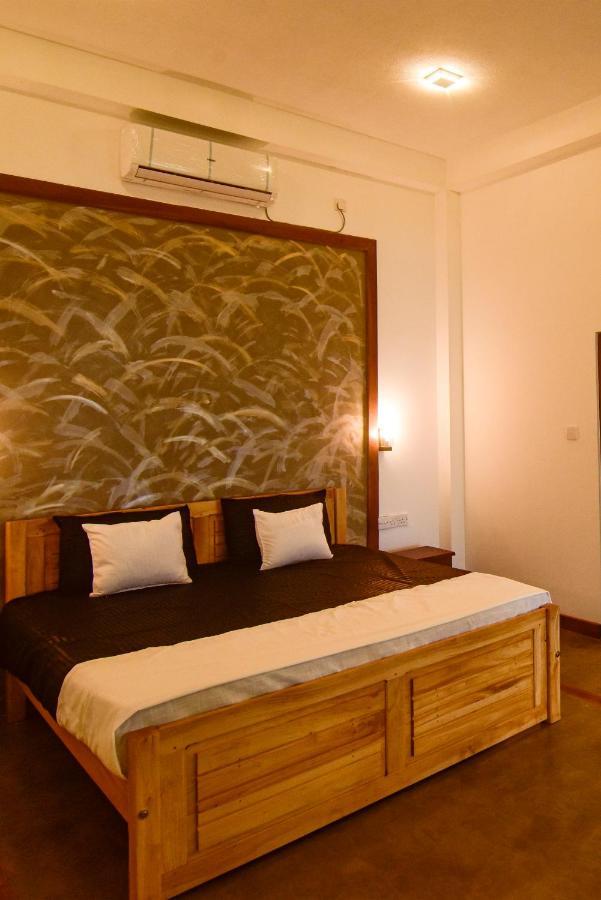 Hiru Lagoon Negombo Dış mekan fotoğraf