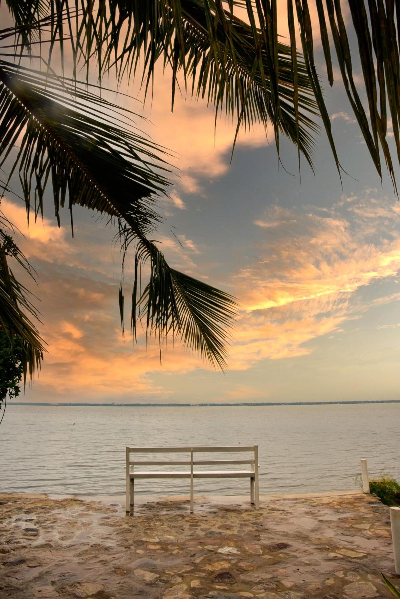 Hiru Lagoon Negombo Dış mekan fotoğraf